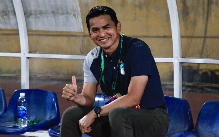 HLV Kiatisak chia sẻ bí quyết giúp HAGL đánh bại SHB Đà Nẵng Ảnh 2