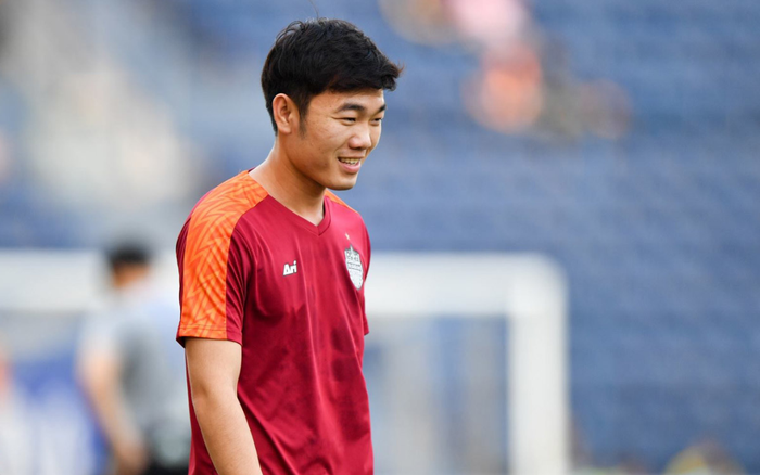 Cuộc sống đáng mơ ước của Xuân Trường ở tuổi 26: Vợ sắp cưới xinh đẹp, sự nghiệp ổn định Ảnh 2