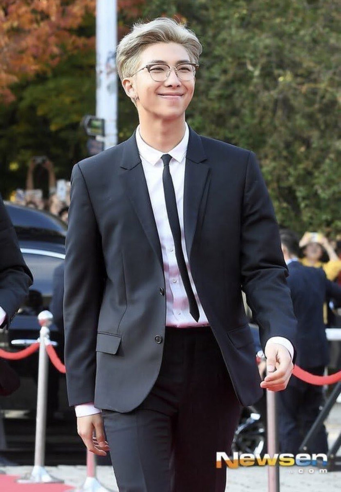 3 fanboy đình đám của RM (BTS), ARMY có biết họ là ai? Ảnh 3