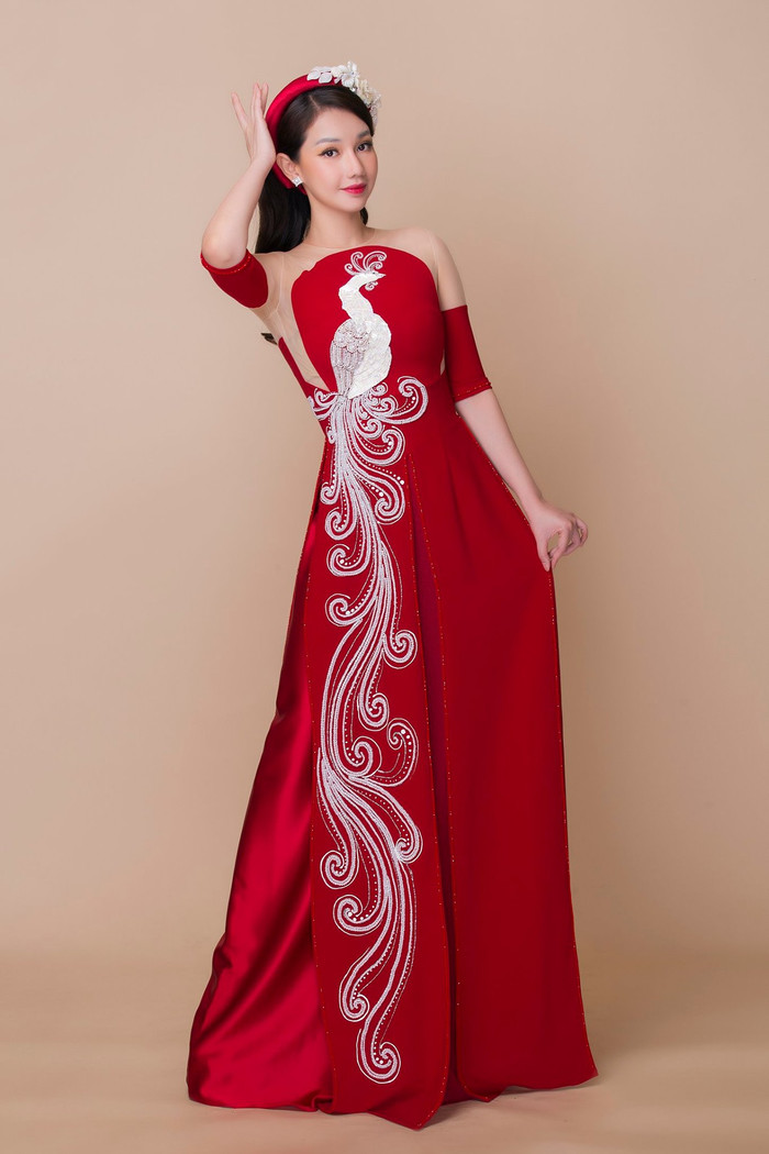 MC Quỳnh Chi là gương mặt quen thuộc