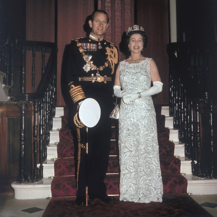 Ngày 20/11/1972, Nữ hoàng Elizabeth II và Hoàng thân Philip tổ chức lễ kỷ niệm đám cưới bạc (25 năm) tại Cung điện Buckingham.