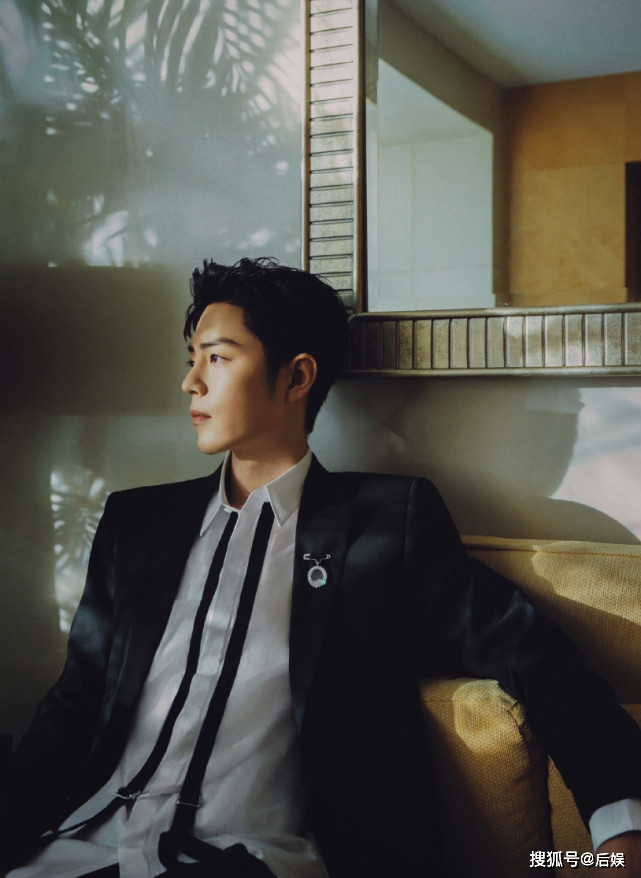 Fandom Tiêu Chiến bất ngờ kêu gọi người hâm mộ không nên mua ảnh có chữ ký của thần tượng Ảnh 3