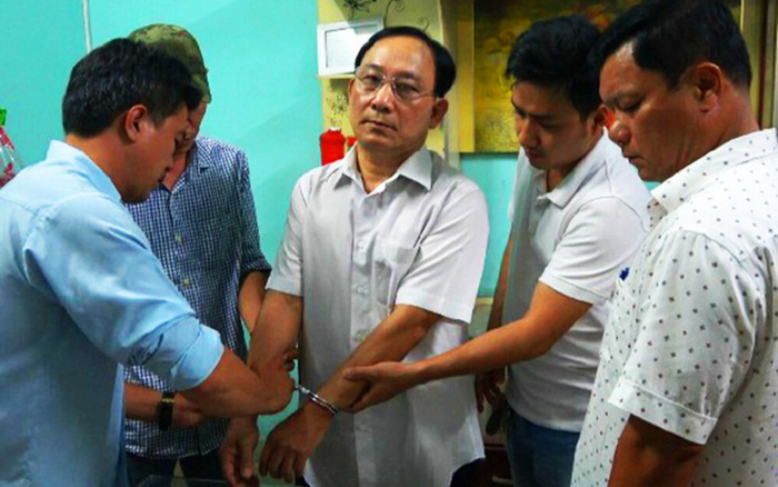 Vụ giám đốc BV ở Tiền Giang thuê giang hồ giết nhầm người: Bất ngờ mối quan hệ giữa nạn nhân và vợ ông Ảnh 2