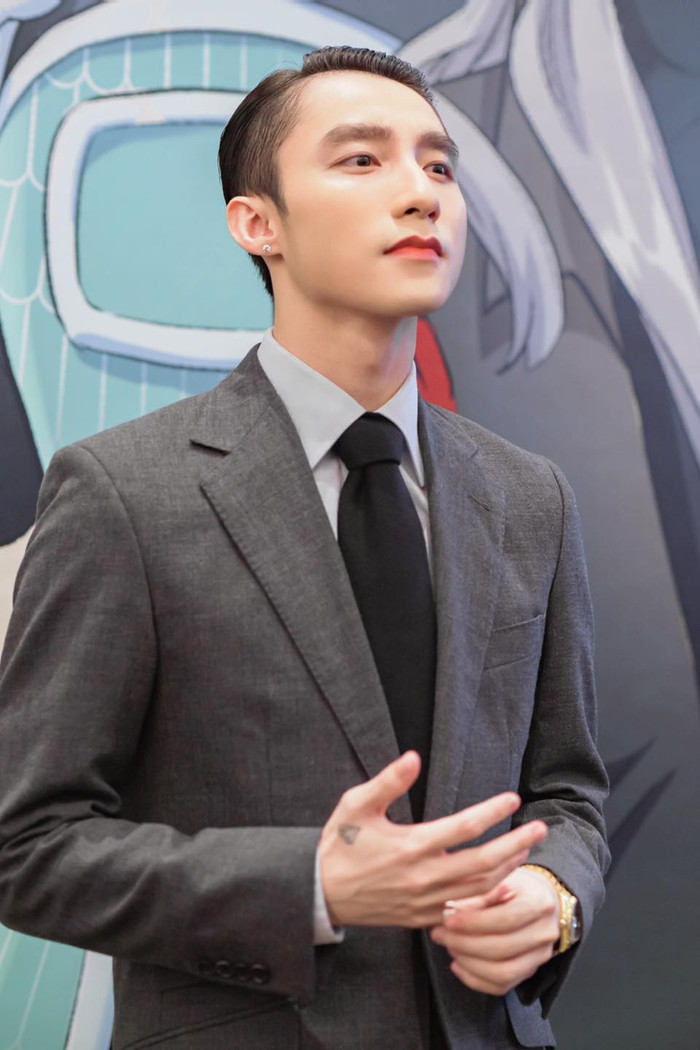 Và với 2 dòng caption đặc biệt này fan càng thêm chắc nịch việc Sơn Tùng thật sự sắp comeback làng nhạc.
