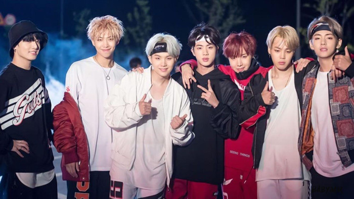 MIC Drop là sản phẩm thứ 5 của BTS đạt 900 triệu view.