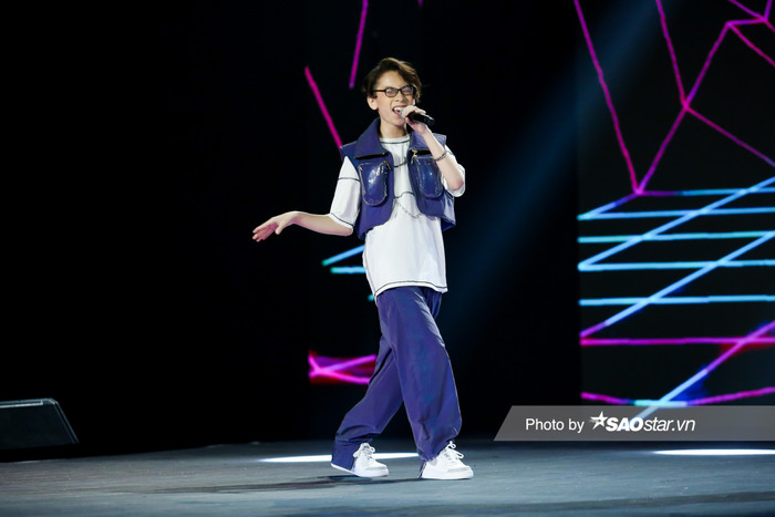 Song Tùng chiến thắng ngoạn mục trước trò cưng Vũ Cát Tường, xuất sắc giành tấm vé cuối cùng vào Bán kết Ảnh 7