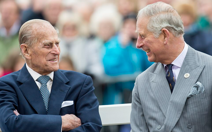 Xúc động lời nhắn nhủ cuối cùng của Hoàng thân Philip với con trai trước khi nhắm mắt xuôi tay Ảnh 2