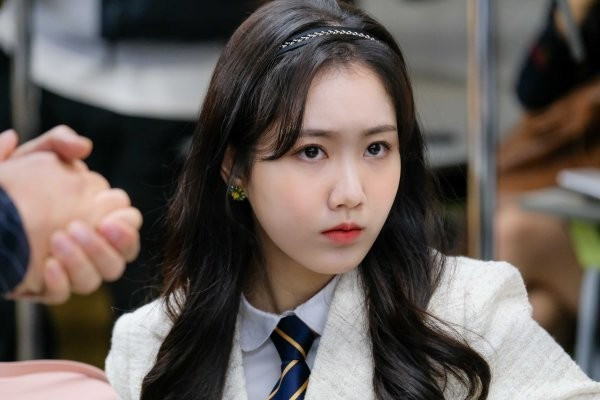 Ji Jin Hee nói về Yoo Dong Pil - Nhân vật mới góp mặt trong 'Penthouse 3' Ảnh 3