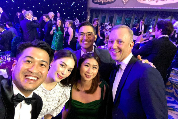 Linh Rin và Hà Tăng lần đầu selfie cùng nhau, dân mạng xuýt xoa: Chuẩn thần thái con dâu hào môn! Ảnh 3