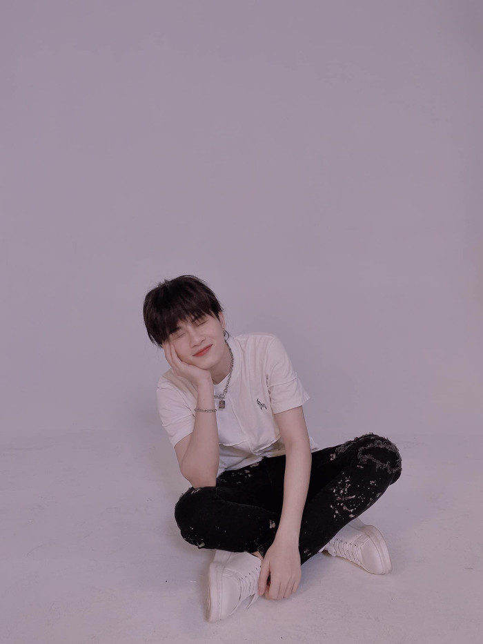 Điều này cho thấy Jack không muốn fan quá phung phí tiền vì mình mà thay vào đó hãy lo cho bản thân cũng như gia đình nhiều hơn. 