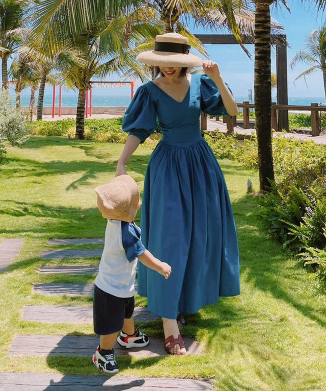 Cô nhanh chóng lao vào luyện tập để lấy lại vóc dáng sau sinh con. 