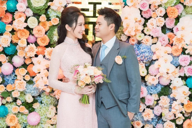 Chụp ảnh với bạn bè, Primmy Trương tạo dáng che bụng khiến dân tình xôn xao: Phải chăng là tin vui? Ảnh 8