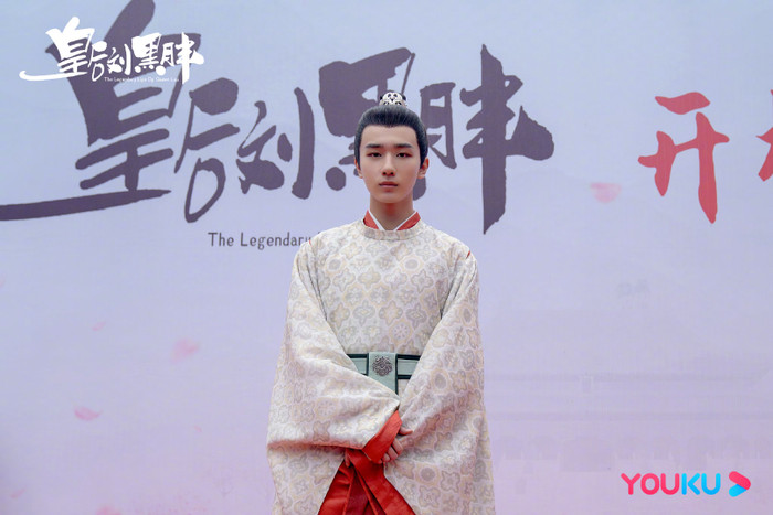 Bạn diễn của Triệu Lộ Tư ra vẻ sao hạng A khi hợp tác với nữ diễn viên hài 9X tài năng Ảnh 6