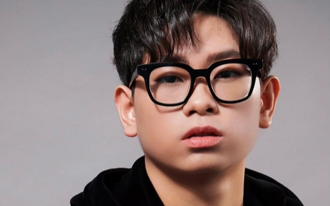 Lộ chân dung mẹ rich kid 'chi 100 triệu để ngồi kế Ngọc Trinh', dân mạng trầm trồ vì độ sang chảnh Ảnh 2