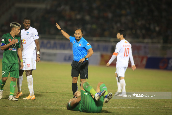 Trọng tài Vũ Nguyên Vũ bắt trận HAGL - Hà Nội FC vào ngày 18/4 tới.