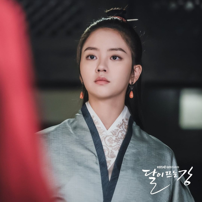 Kim So Hyun bản lĩnh như một nữ tướng khi phò tá Thế tử lên ngôi 