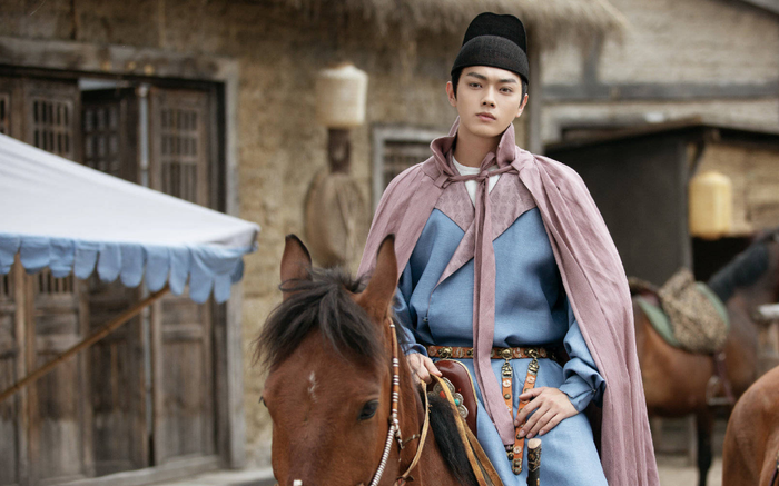 'Nữ hoàng dính lời nguyền phim flop' tung ảnh chung đôi với Hứa Khải Ảnh 2