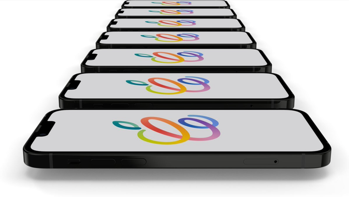 'Tai thỏ' của tất cả dòng iPhone 13 được cho là sẽ có kích thước nhỏ gọn hơn nhiều so với iPhone 12. (Ảnh: 9TechEleven x Ian Zelbo)