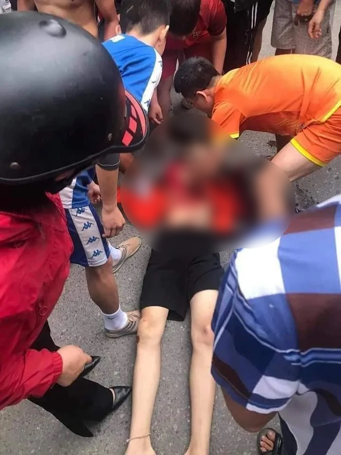 Nạn nhân bị đâm tử vong trong lúc đi đá bóng vào ngày chủ nhật.