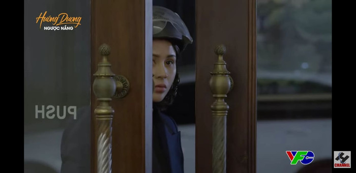 Tập 26 'Hướng dương ngược nắng': Việt Anh 'đột nhập' vào nhà vợ tương lai lúc nửa đêm Ảnh 10