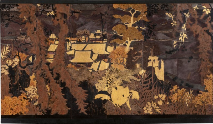 Bức tranh View of a Famous Old Pagoda’s landscape in North Vietnam (Phong cảnh chùa Thầy) của danh họa Phạm Hậu đạt mức giá một triệu USD. Tác phẩm sơn mài ghép 6 tấm được vẽ trong những năm 1930, kích thước 104 x 153cm, cũng thuộc bộ sưu tập của bà Dothi Dumonteil. Tác phẩm gợi nhớ đến các họa tiết Art Deco đương đại, sự kết hợp giữa văn hóa phương Đông và phương Tây. Đây là bài tốt  nghiệp Trường Mỹ thuật Đông Dương của ông.