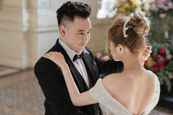 Hành động lạ của Xoài Non khiến dân mạng đặt nghi vấn vợ Xemesis có 'tin vui' Ảnh 7