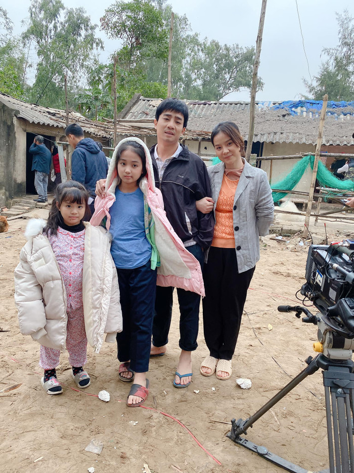 Cặp diễn viên nhí lấy đi nước mắt của hàng ngàn khán giả Việt trong 'Hương vị tình thân' Ảnh 4