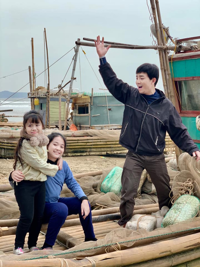 Cặp diễn viên nhí lấy đi nước mắt của hàng ngàn khán giả Việt trong 'Hương vị tình thân' Ảnh 6