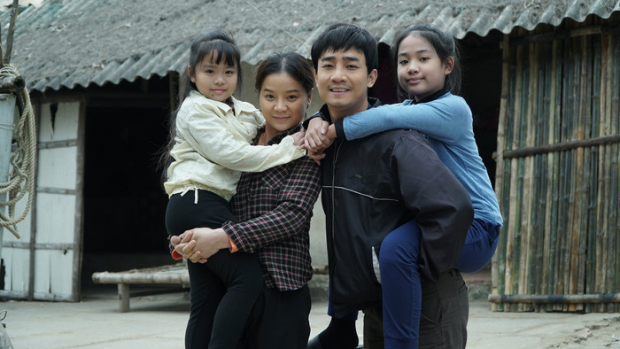 Cặp diễn viên nhí lấy đi nước mắt của hàng ngàn khán giả Việt trong 'Hương vị tình thân' Ảnh 3