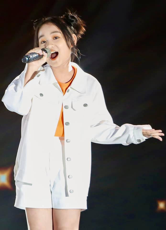 Cặp diễn viên nhí lấy đi nước mắt của hàng ngàn khán giả Việt trong 'Hương vị tình thân' Ảnh 13