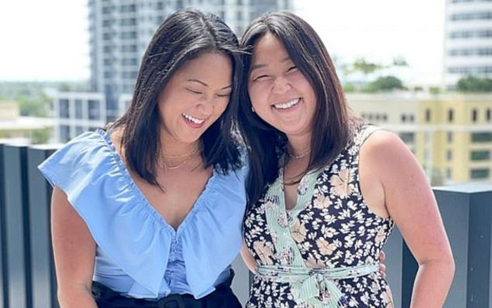 Cặp chị em sinh đôi thất lạc nhau 36 năm đoàn tụ trong ngày sinh nhật nhờ xét nghiệm ADN Ảnh 2