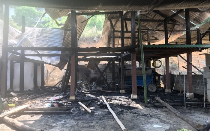 Mâu thuẫn với vợ, chồng xả khí gas phóng hỏa đốt nhà Ảnh 2