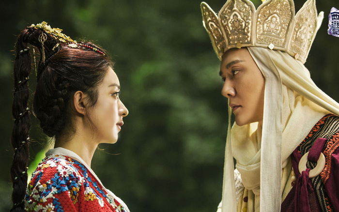 Triệu Lệ Dĩnh - Phùng Thiệu Phong: Kết hôn nhanh để 'chạy bầu', tan vỡ cũng chóng vánh Ảnh 2