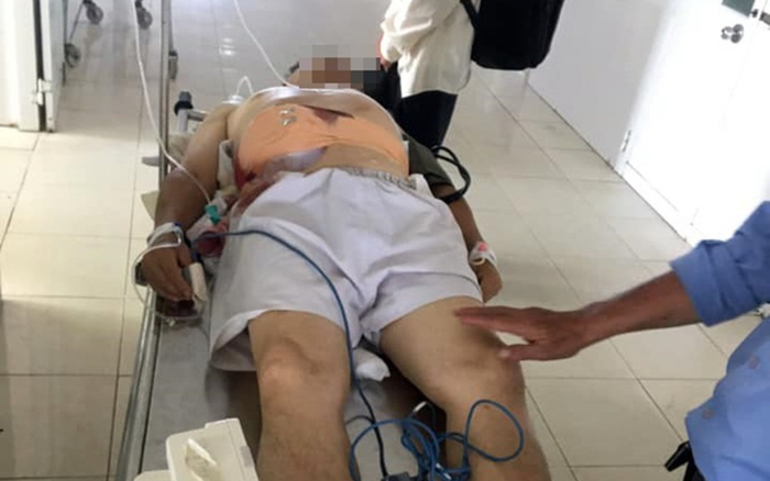 Bắt khẩn cấp nghi phạm chém trọng thương một linh mục và tạt xăng đốt nhà thờ Ảnh 2