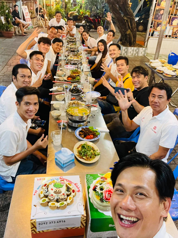 Lý Hải bất ngờ gặp sự cố trong chuyến giao lưu ở các rạp chiếu phim 'Lật mặt: 48H' Ảnh 7