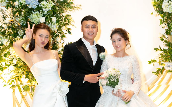 Mấy ai được như Ninh Dương Lan Ngọc, tặng quà cưới xịn còn lo cho em dâu từ A tới Z Ảnh 2