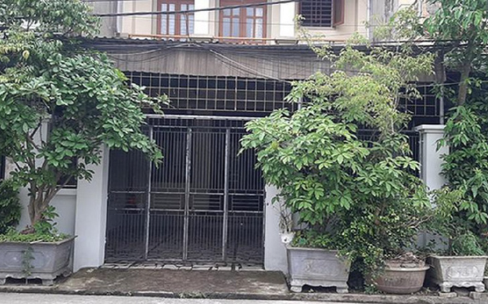 Khởi tố người đàn bà tạt ca axit vào mặt vợ của tình nhân Ảnh 2
