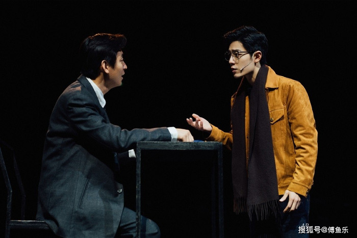 Một 'rừng hoa' của fan gửi trước nhà hát để chúc mừng Tiêu Chiến với vai diễn thành công rực rỡ Ảnh 20