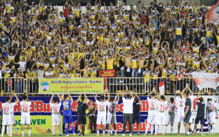 HAGL của Kiatisak: Đứng trên đỉnh nhờ bản lĩnh đích thực! Ảnh 2