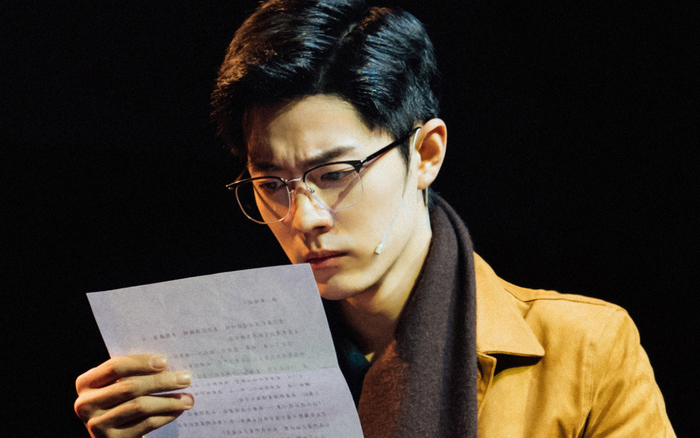 Hết lòng vì nghệ thuật: Tiêu Chiến sẵn sàng nhận thù lao chỉ 350 ngàn đồng để diễn kịch sân khấu Ảnh 2