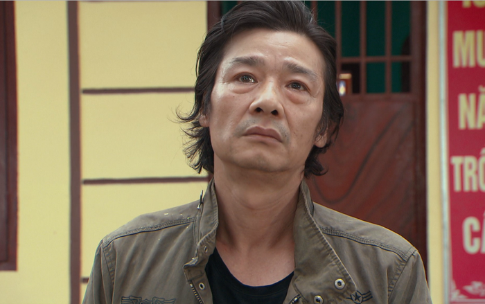 Tập 5 'Hương vị tình thân': Cảm động cảnh người cha mới ra tù không dám đối diện con gái ruột Ảnh 2