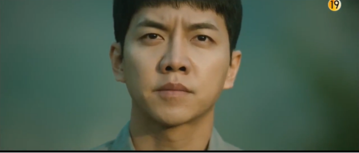 Diễn xuất của Lee Seung Gi trong 'Mouse': 'Beaksang 2021 sẽ phải hối hận vì loại anh ấy ra khỏi đề cử' Ảnh 18