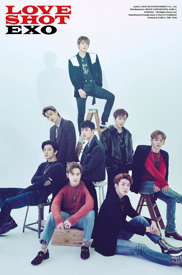 EXO mất 2 năm 4 tháng 5 ngày cho thành tích này.
