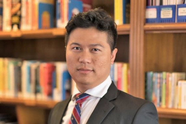 Hiện tại, Lê Viết Hà đang đảm nhận công việc cán bộ chịu trách nhiệm về các khoản đầu tư tại một công ty lớn