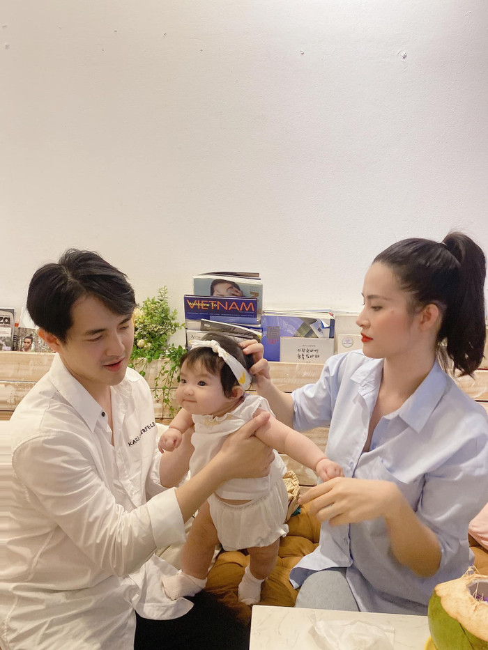 Con gái Đông Nhi - Ông Cao Thắng hiện đang là một trong những nhóc tì cực hot của Vbiz.