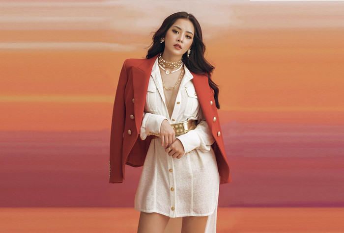 Có lẽ như Chi Pu đang ra sức luyện tập, thu âm kĩ càng để sản phẩm mới được đánh giá cao như 'lời khen' của Nathan Lee.