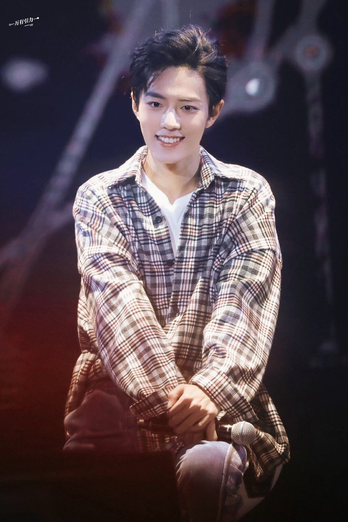 Tiêu Chiến - Ngô Lỗi, Vương Nhất Bác và Thái Từ Khôn có phải là 'bộ tứ Thiên vương' của Cbiz? Ảnh 12