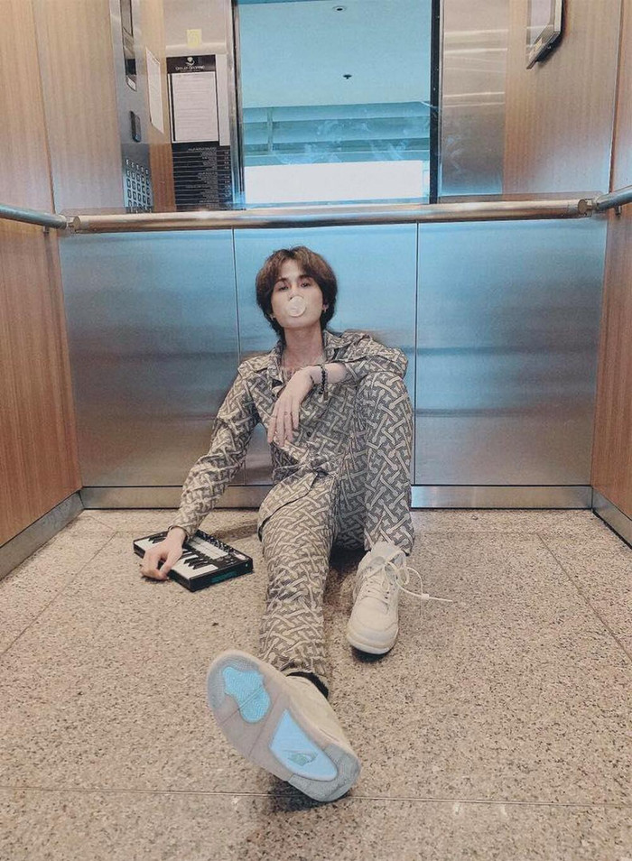  Jack dường như cũng đang rục rịch cho lên sóng sản phẩm mới.