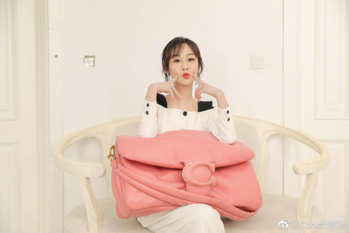 Fan Ngô Diệc Phàm đòi 'dẹp' studio của thần tượng chỉ vì sự có mặt của fan Dương Tử Ảnh 5