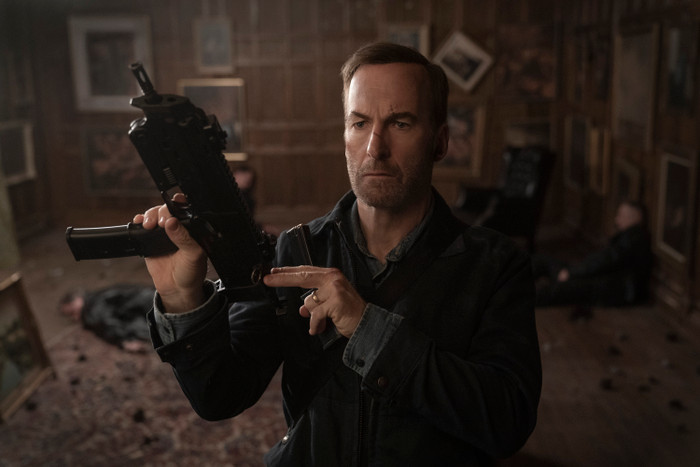Bob Odenkirk - 'Già gân' tuổi 59 và vai diễn hành động... chẳng giống ai trong 'Kẻ vô danh' Ảnh 9